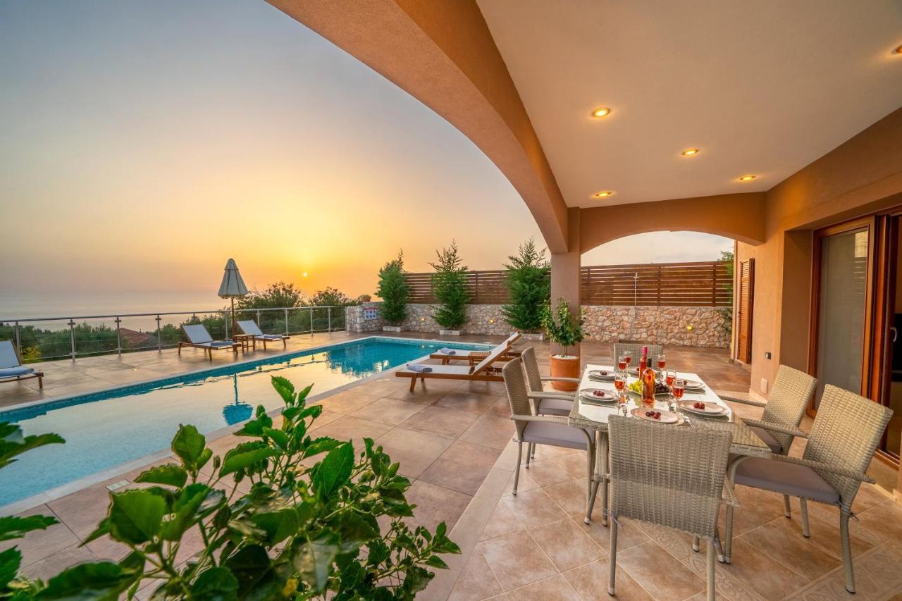 Cleopatra Villa Fiskardo